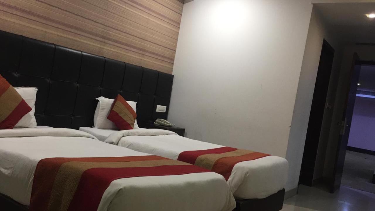 Hotel Patliputra Nirvana Patna  Zewnętrze zdjęcie